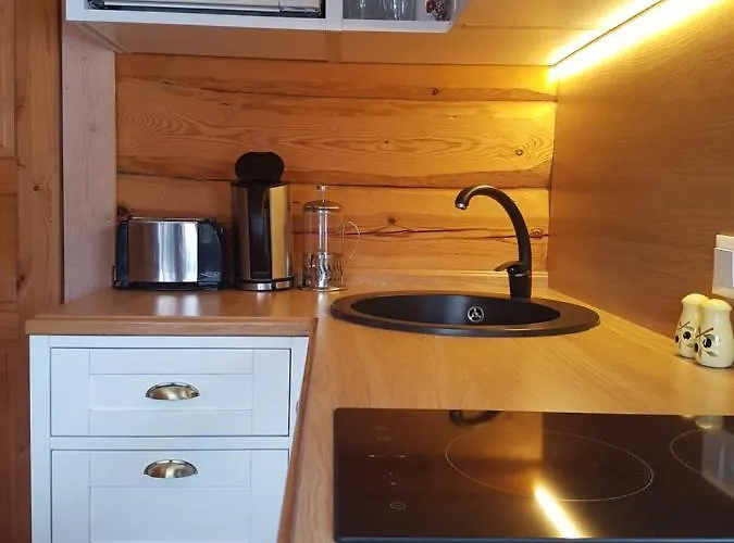 Arina * Nasva (Saare)